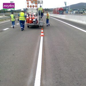 yol çizgi boyası