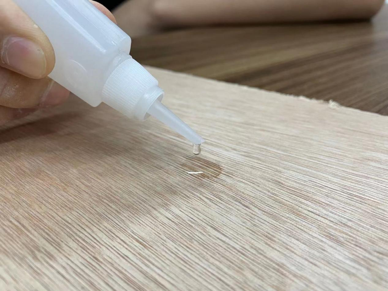 Super Glue